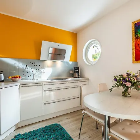 Apartment Alte Reihe 7 Strandelfe Zingst